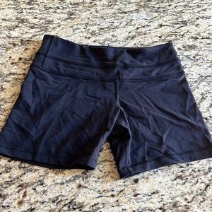Lululemon biker shorts.